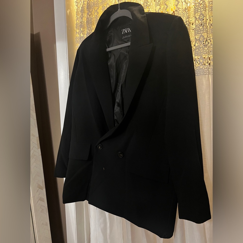 Zara: Flowy Blazer: Black: Large